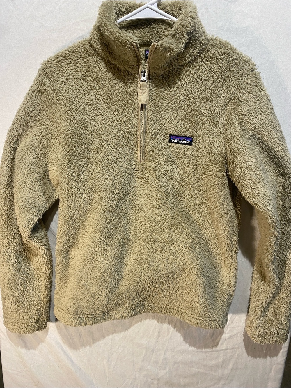 Patagonia women’s  Half-Zip Sherpa Pullover - Light Tan